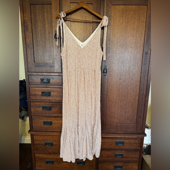 NWT TMS x Finding July “The Marcella” Dress - Picture 2 of 7